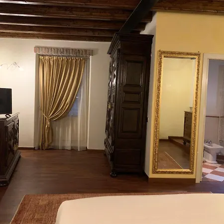 Quinta Quadra 4*