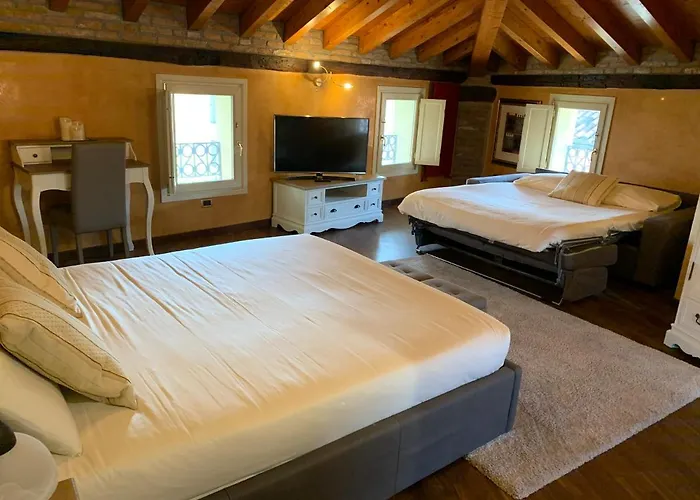 Quinta Quadra 4* Chiari